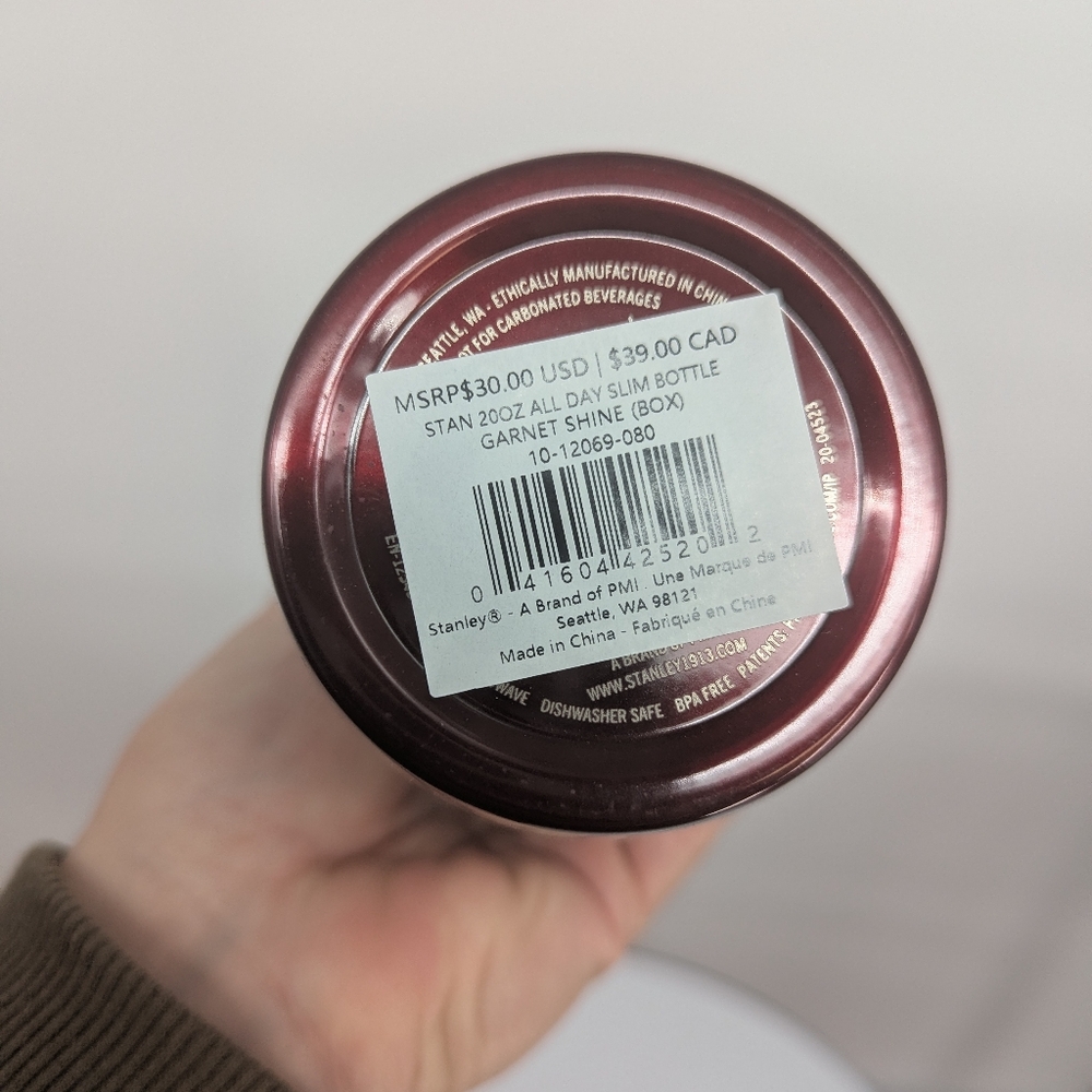 New Stanley All Day Slim Bottle 20 OZ garnet shine Easter gift water bottle - Picture 9 of 9